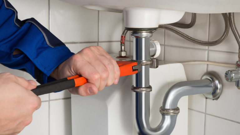Ensure Clean and Efficient Sewers with the best plumbers in Lakewood California