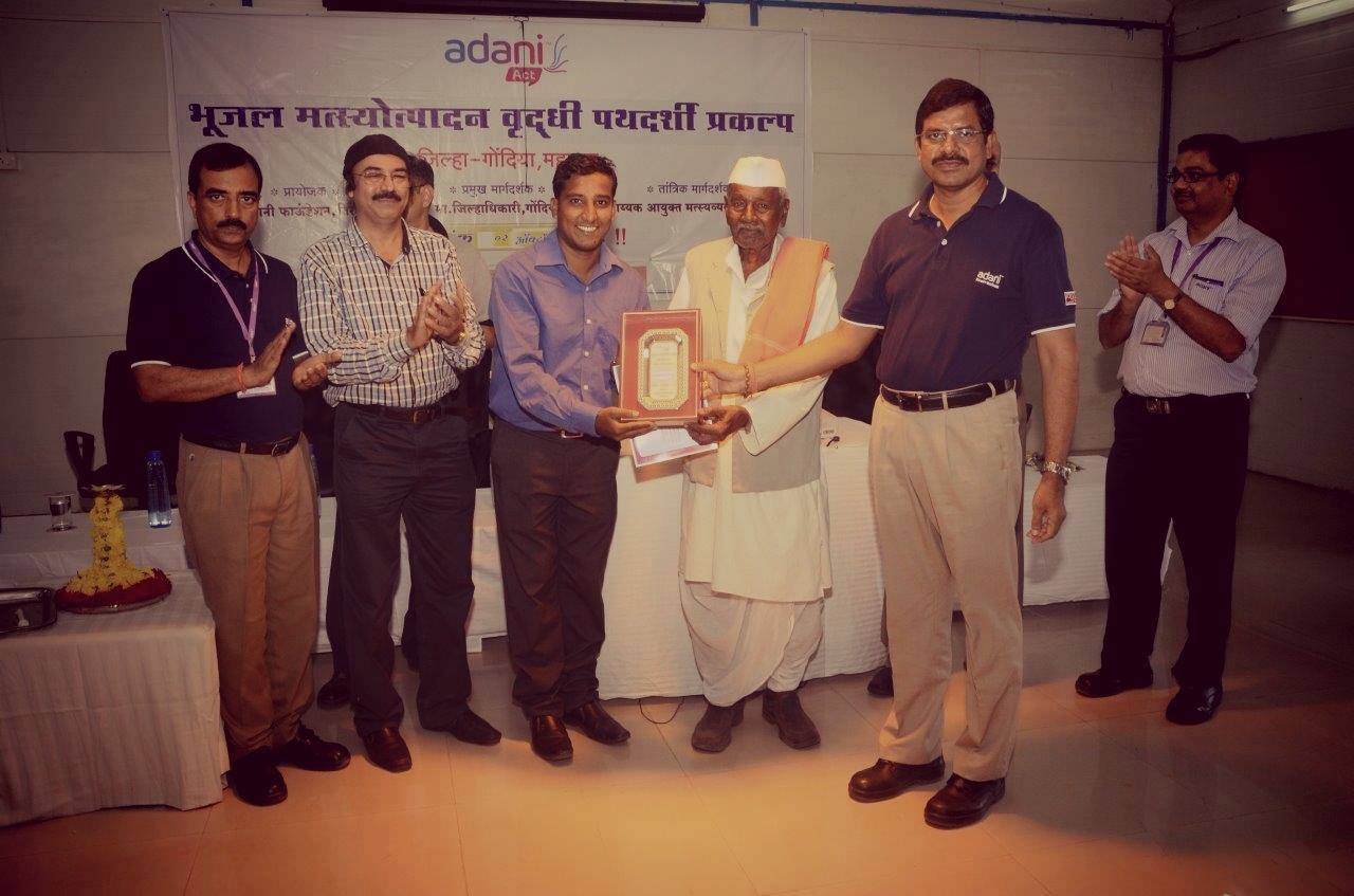 Adani projects Maharashtra
